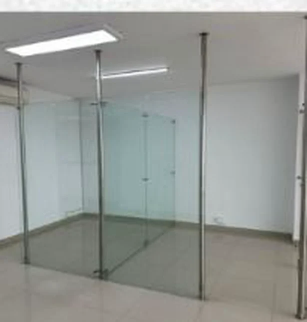 Oficina boutique en la Torre de Cali